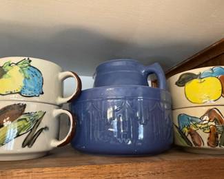 Blue Pottery Batter Bowl / Mixing Bowl with Spout (Stoneware)