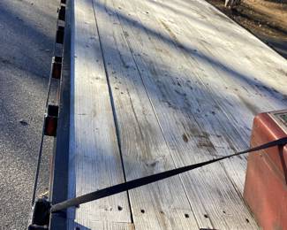 2020 MORITZ FBSH+5 22 20000 3 AXLE VIN: 4wxbf3229j1031924 32ft MORITZ GOOSENECK FLATBED 3 AXLE TRAILER WITH TREATED WOOD DECK IDEAL FOR HAULING LARGE & WIDE CARGO