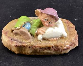 2000 DISNEY RON LEE SIGNED DROOPY SLEEPING #155/1200, FROM SNOW WHITE & THE 7 DWARFS, LIMITED EDITION