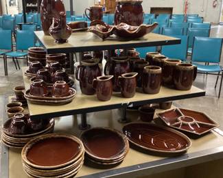 CHOICE HULL POTTERY BROWN DRIP TABLEWARE CHOICE OF 3 TIERS NO SHIPPING PICKUP ONLY