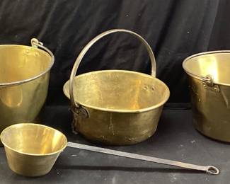 (4) VTG. BRASS JAM POTS/JELLY KETTLES NO SHIPPING PICKUP ONLY