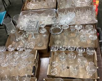  CHOICE OF FLAT ON TABLE, CRYSTAL, PYREX, CORNING WARE, PEWTER AND TINS