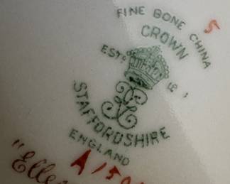 Crown Staffordshire "Ellesmere" Green Bone China (49pc)