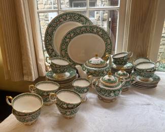 Crown Staffordshire "Ellesmere" Green Bone China (49pc)