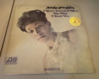 Aretha Franklin – I Never Loved A Man The Way I Love You / 8139