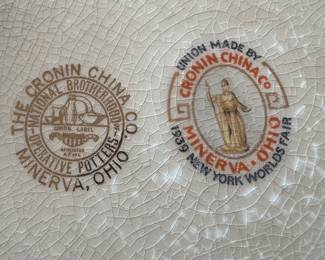 Art Deco Cronin China Co. Souvenir Plate from the 1939-1940 New York World's Fair