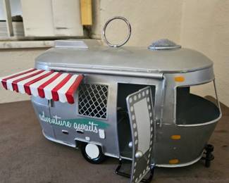 Perfect for the traveler  on a budget. $10