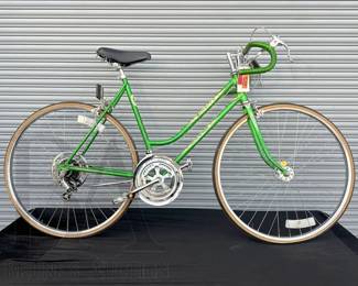 VINTAGE SCHWINN VARSITY BICYCLE