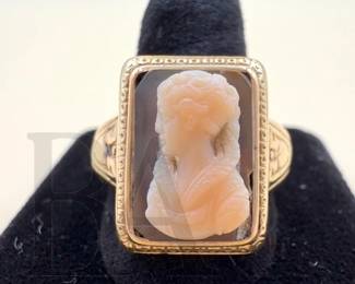 14K GOLD CAMEO