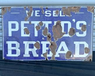 PETTID BREAD ENAMEL SIGN