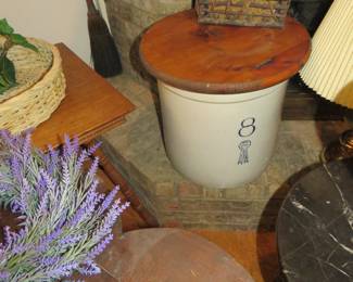 8 gallons Blue Ribbon Crack 