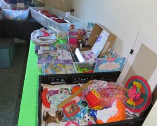 Toys and Christmas item