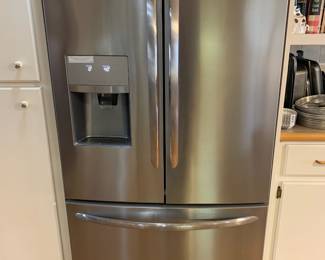 Frigidaire French Door Stainless Steel Refrigerator - works great! Mfg. 05/2019