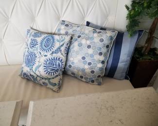 Decorative pillows