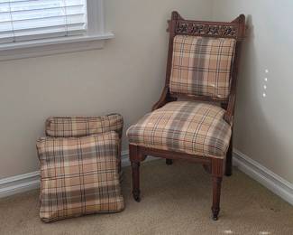 Vintage Victorian parlor chair