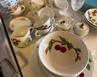 dish set orchard ware