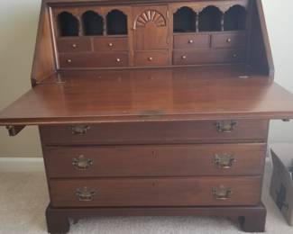 Vintage Mahogany Secretary Desk - Detail