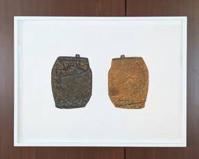 Rachel Whiteread 'Squashed' Mixographia Print Framed 

Original Rachel Whiteread limited edition Mixographia print titled 'Squashed,' numbered 34 out of 42. The artwork features two abstract, textured forms reminiscent of compressed containers, showcasing rich surface detail and dimensional finishing. The print is signed and dated by the artist in pencil (2010) and is professionally framed. An impressive piece for collectors of contemporary art.

Features:
Limited edition print (number 34 of 42)
Hand-signed by Rachel Whiteread
Dated 2010
Mixographia technique for textured effect
Professionally framed