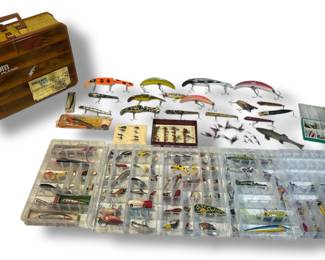 Antique Fishing Lures Large Assortment HEDDON CRAZY CRAWLER, CREEK CHUB, ORVIS
