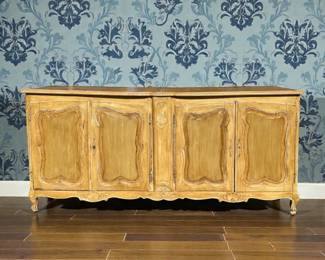 A Country French Server
