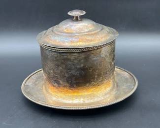 48 BarkerEllisVictorianStyledSilverPlateBiscuitBox