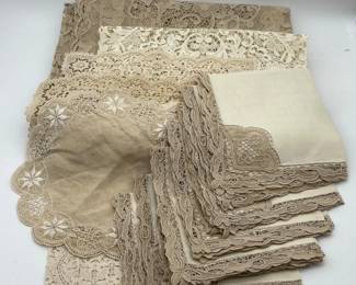 42 VintageVictorianStyledLaceLinens
