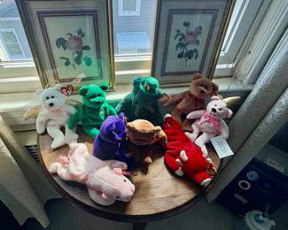 BEANIE BABIES