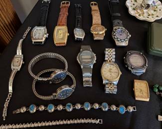 WATCHES & BRACELETS