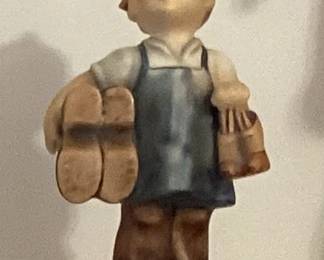 hummel Cobbler Boy