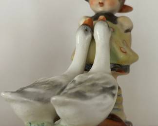 Hummel Goose Girl