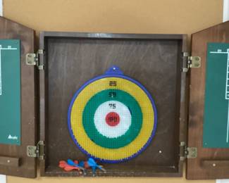 Wall Mount Dart Board