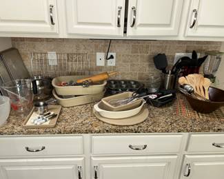 High End cookware including several Pampered Chef items