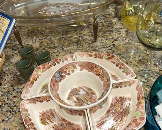 Sweet serving dishes