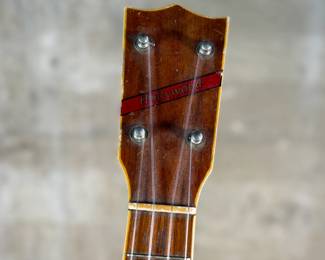 This lot features a Hollywood ukulele made by the Schireson Brothers in Los Angeles during the 1920s and 1930s.


