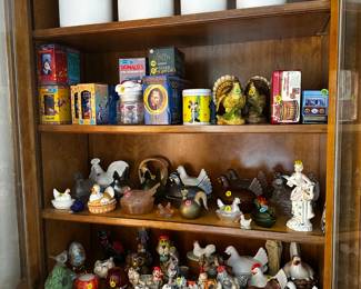 Kick knacks, decorative storage containers