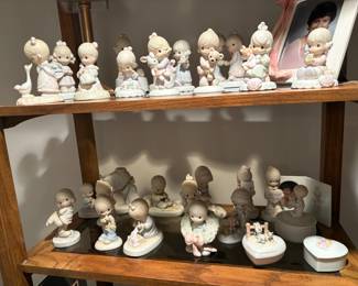 . . . close-up look at Precious Moments