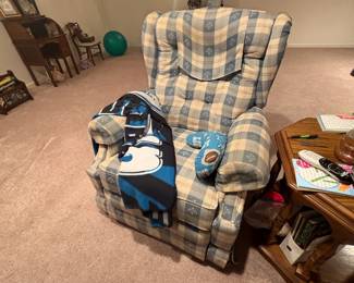 . . . with matching chair