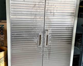 Metal Rolling Storage Cabinet