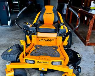 Cub cadet ultimate zt1 zero turn lawnmower