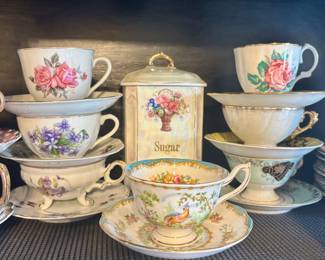 Vintage/Antique Assortment of tea cups and saucers