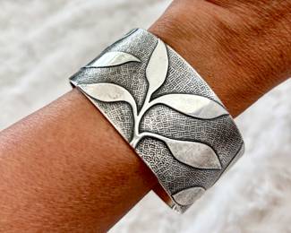 James Avery Vine Cuff bracelet