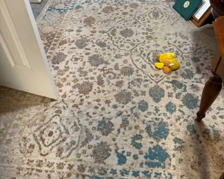 Great colors inthis 7x10 area rug!  