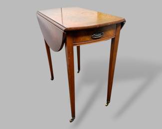 Vintage Mahogany Drop Leaf Side Table, 20th Century