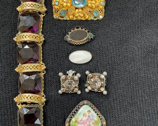 Antique jewelry pieces