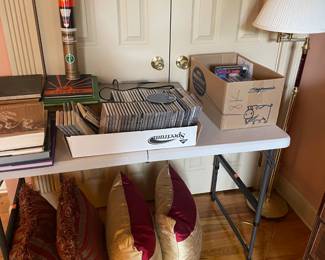 Silk pillows cds movies