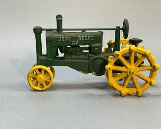 Cast Iron John Deere Tractor