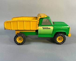 1970s Tonka 2315 Dump Truck