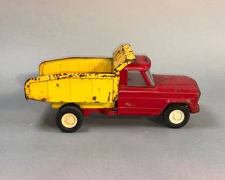1960s Tonka Jeep Dump Truck