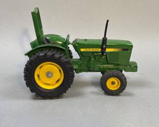 Ertl John Deere 950 Tractor