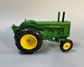 Ertl 5680 - 9312 John Deere AR Tractor